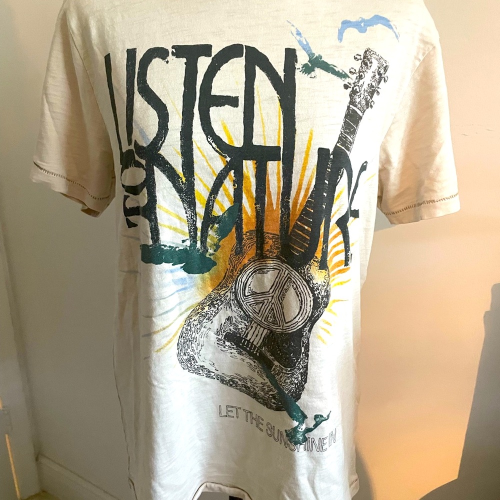 Lucky Brand T-Shirt Medium